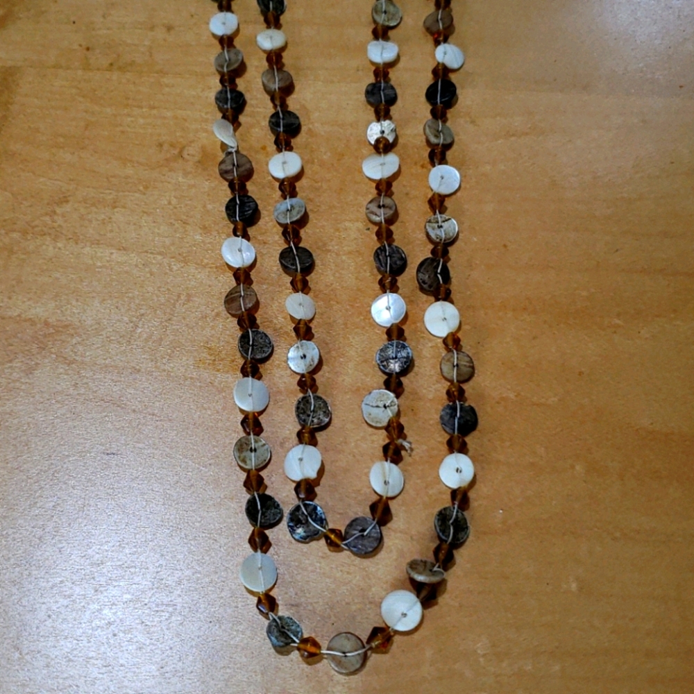 Natural shell & bead long necklace